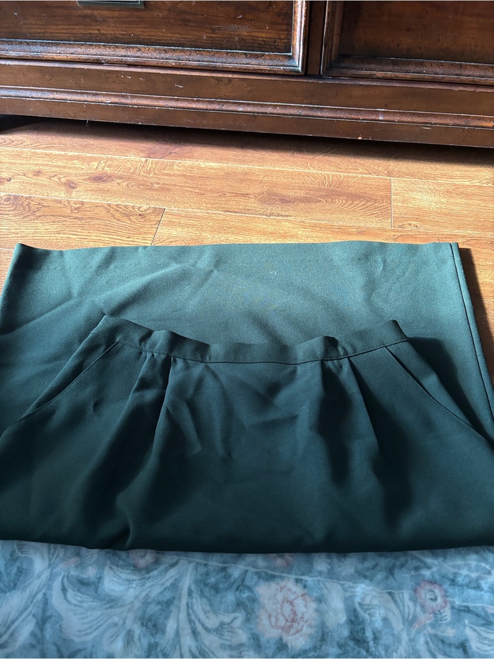 Vintage Nikki green midi skirt in size 16